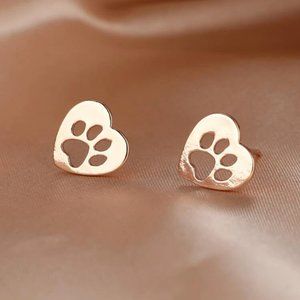 18K Gold Plated Heart Paw Studs